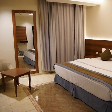 אל-מדינה Dosh Hotel מראה חיצוני תמונה