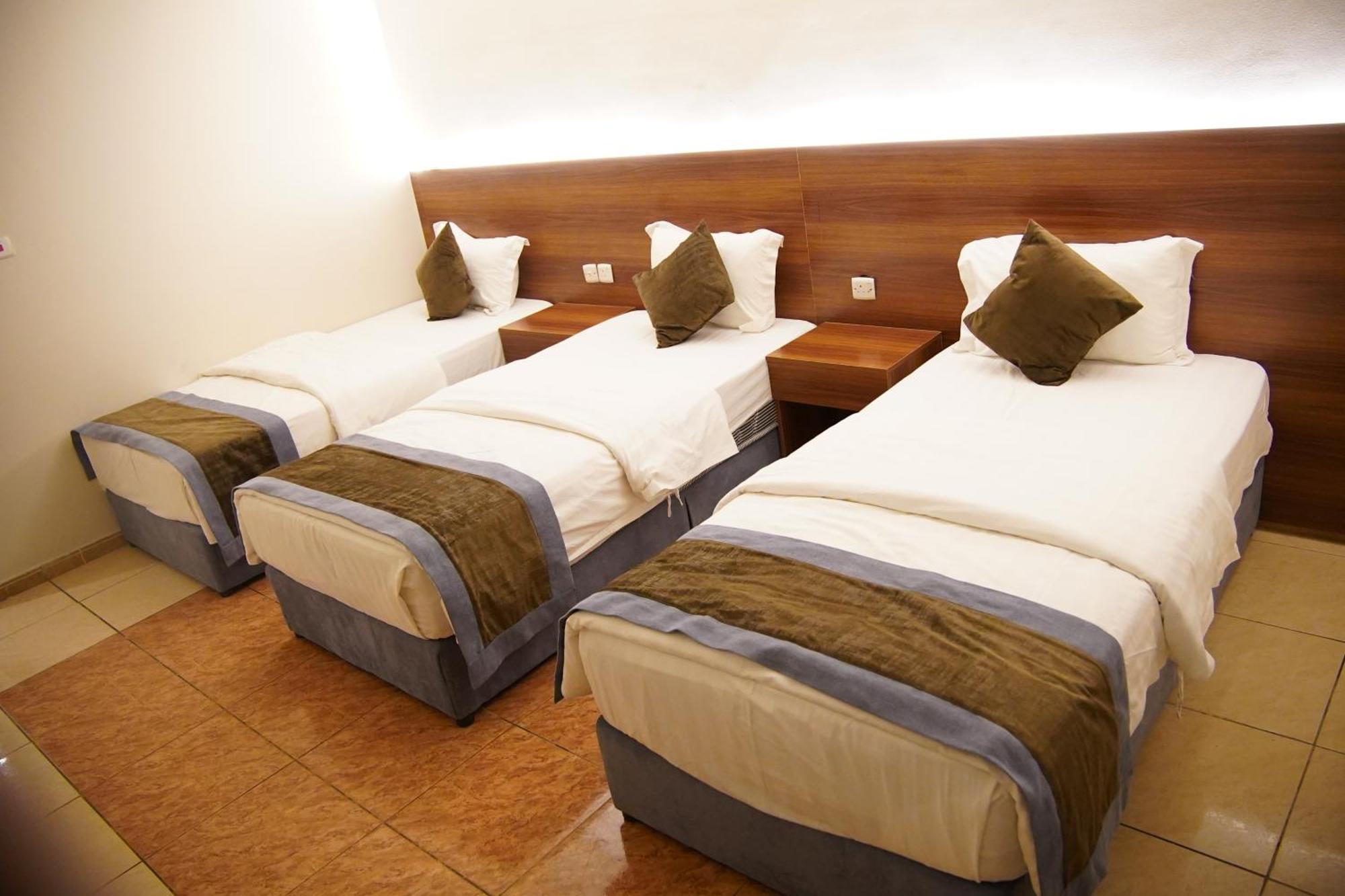 אל-מדינה Dosh Hotel מראה חיצוני תמונה