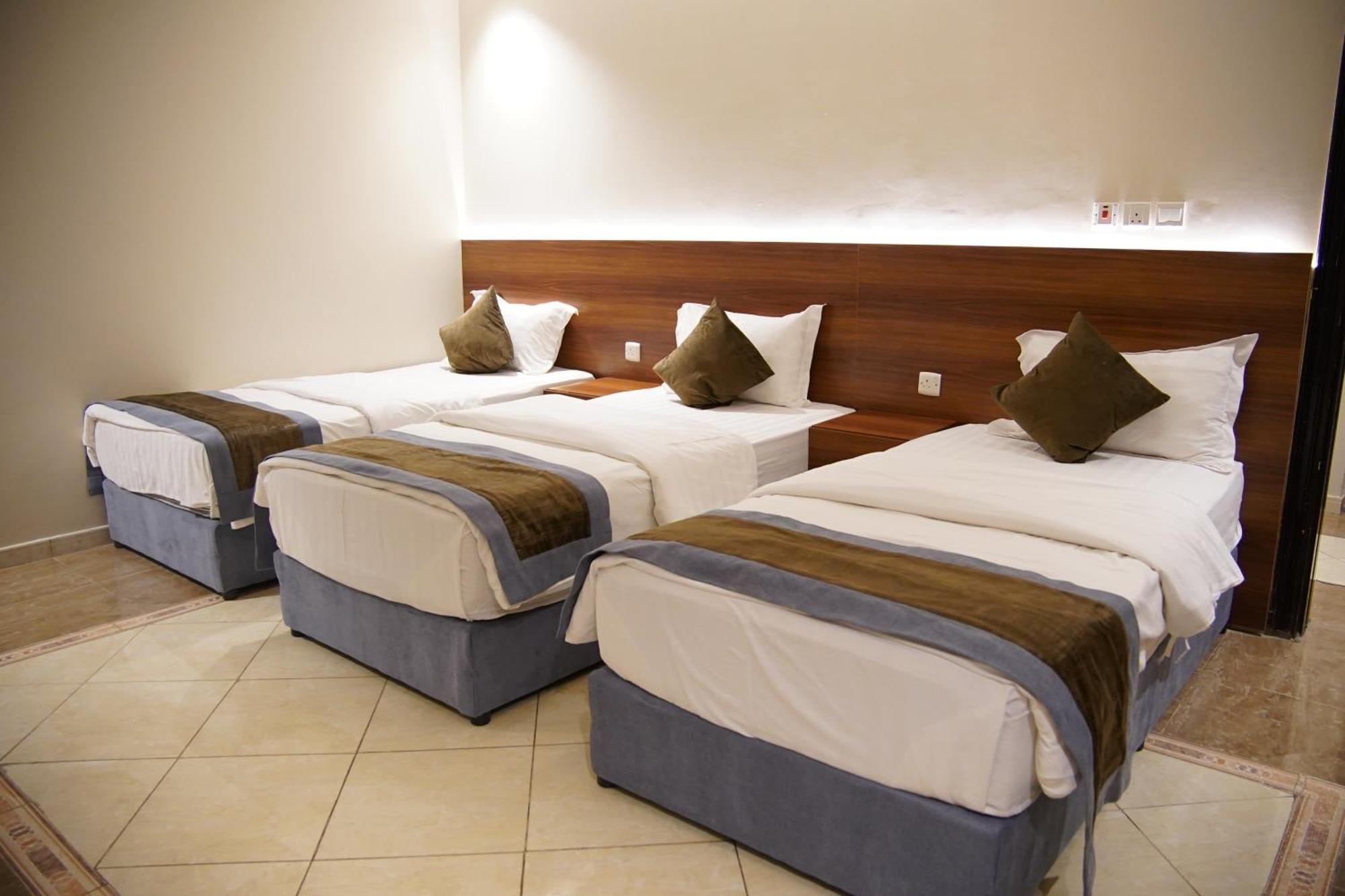 אל-מדינה Dosh Hotel מראה חיצוני תמונה