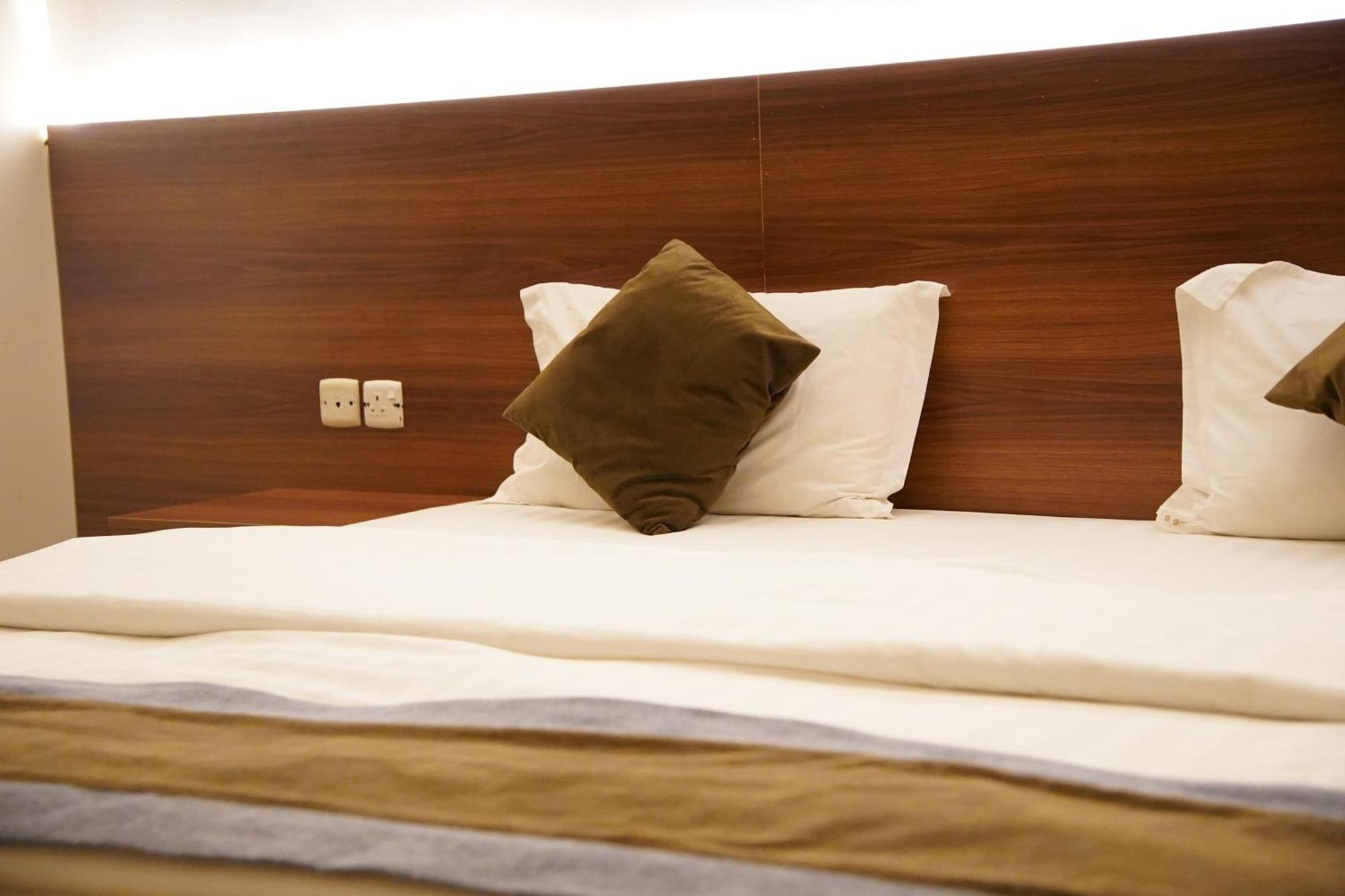 אל-מדינה Dosh Hotel מראה חיצוני תמונה